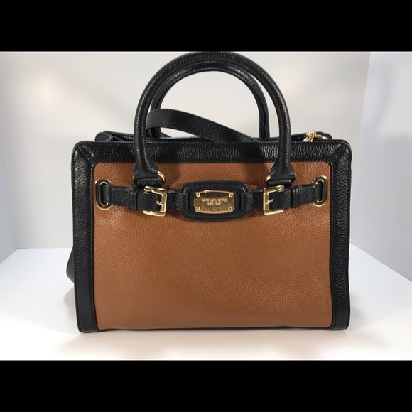 Michael Kors Handbags - Michael Kors Hamilton frame out leather satchel